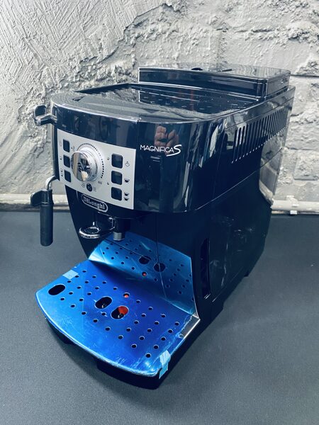 Ekspozīcijas Delonghi Magnifica S 